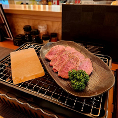 阿波牛の岩塩プレート焼き