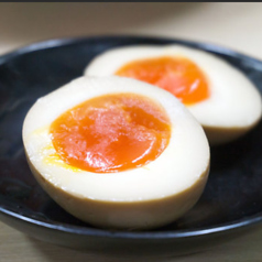 【トッピング】スパイス味玉