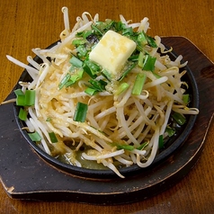 もやしとニラの塩ガーリック鉄板焼き