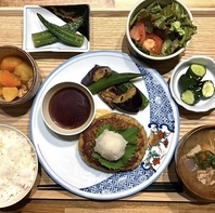 ひと手間かけた、こだわりのごちそう定食