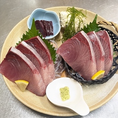 天然ブリ刺