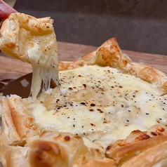 【数量限定】ハニーゴルゴンの発酵バターパイピザ