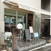 【住宅街に佇むアットホームなピッツァ専門店】