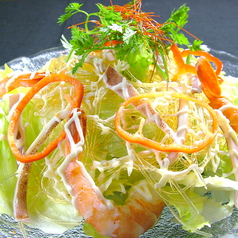 魚浜海鮮サラダ
