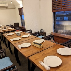 13名様から24名様までで貸切可能です。25名様以上はご相談ください。 貸切料金は不要です。