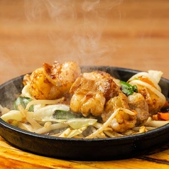 和牛ホルモン炒め