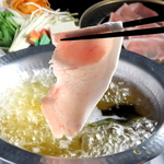 A5和牛やポークロースも選べる「しゃぶしゃぶ」。好きなお肉で味わうしゃぶしゃぶで体も心も温まる。