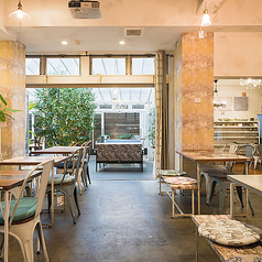 友安製作所Cafe&Dining博多の特集写真