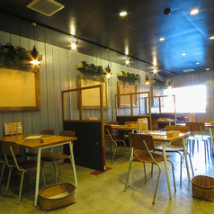 石窯ピザ LIBERO cafeの雰囲気2