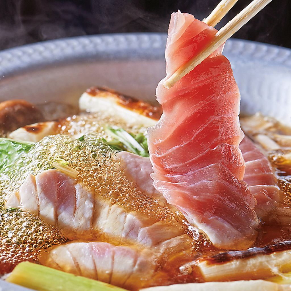 『ねぎま鍋』は希少部位「ハラモ」を贅沢に使用した鮪の旨みや甘みが染み込んだ贅沢な熱々お鍋です！
