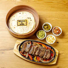 FAJITAS(ファヒータ)