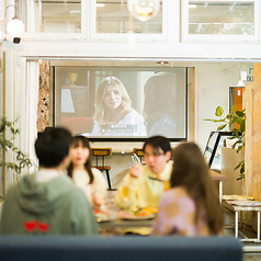 友安製作所Cafe＆Dining博多の特集写真