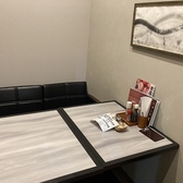 船から直送!朝獲れ鮮魚 まめたい寿司 牛込柳町店の雰囲気3