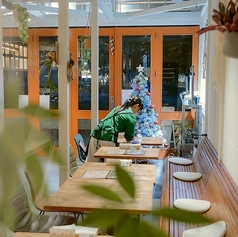 Cafe&Dining ハルモ 天神今泉公園前店の雰囲気3