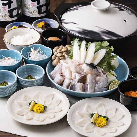 "ふぐの相場は浜藤で決まる"とまで言われる名店。日本橋でふぐといえば老舗の浜藤！