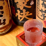 ホルモンだけではございません。焼酎・日本酒その他アルコールドリンクの品ぞろえも◎