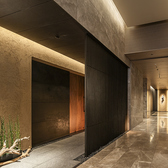 SHUHARI TIAD AUTOGRAPH COLLECTION シュハリ ティアド オートグラフ コレクションの雰囲気3