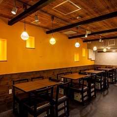 《貸切に最適！最大30名様までご利用可能！！》会社の歓送迎会や忘新年会、同窓会など、大人数でのパーティーに最適な空間をご提供します。少人数から大人数まで、ご予算や目的に合わせたプランをご提案いたします。まずはお気軽にご相談ください！