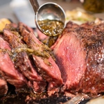 シュラスコを完全個室で堪能、上野駅前の隠れ家肉バル