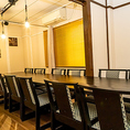 《10～14名様◎》2階のテーブル席をつなげて貸切が可能です！宴会・歓送迎会・忘新年会などのご利用も承ります。メトロ中津駅から徒歩2分の好立地のため、団体様の観光でのお食事希望などもお気軽にご相談ください♪