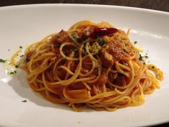 熟成ベーコンとペコリーノのアマトリチャーナSpaghetti Amatriciana with Bacon and Pecorino Cheese