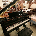 グランドピアノあります♪