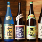 焼酎好きなオーナーが取りそろえる焼酎達!