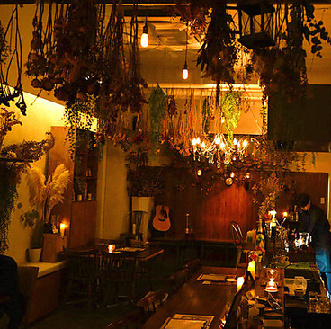 cafe&bar OTOE オトエの雰囲気1