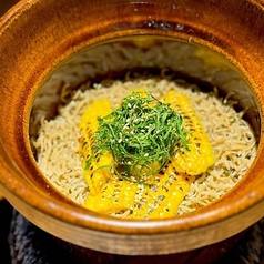 今月の土鍋ご飯（新潟県南魚沼産コシヒカリ使用）