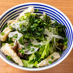 鶏ナンコツのチョレギサラダ
