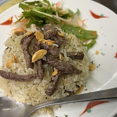 和牛ガーリックライス