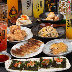 餃子とサワー月光の写真