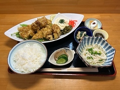 ランチ　黒酢チキン南蛮タルタル定食