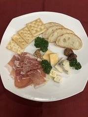 生ハム&チーズの盛り合わせ