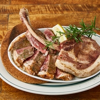 【人気No.1の《The VACANZA》は豪華なお肉がたっぷり!】