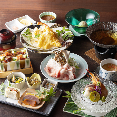 【完全個室完備】大人の隠れ家で、美酒と共に自慢のすき焼きとしゃぶしゃぶをご堪能