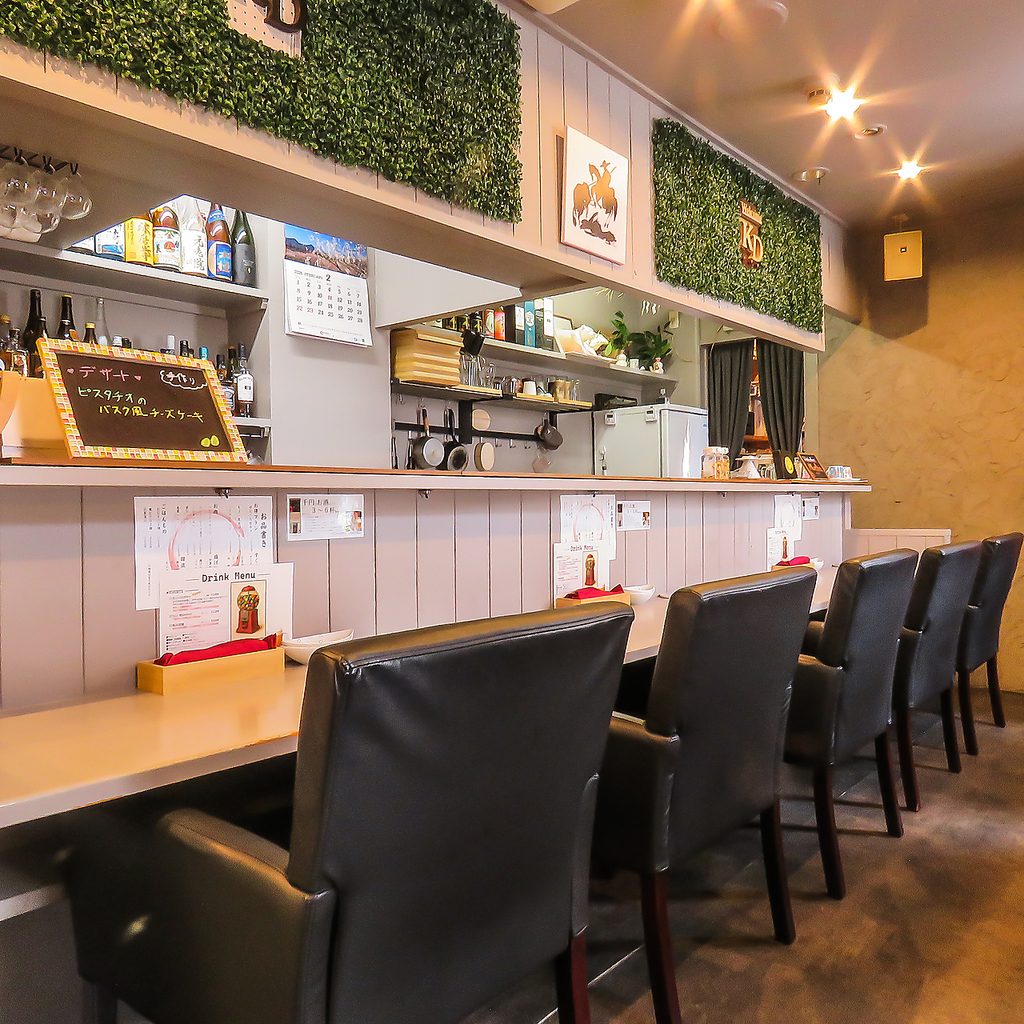 店主こだわりのお酒の料理を楽しめる大人の隠れ家DINING