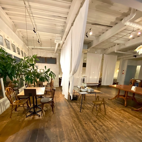 E cafe and lifestyle