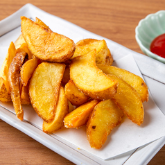 皮付きポテトフライ