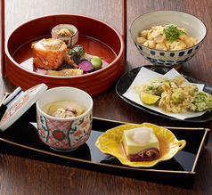 新潟グランドホテル 日本料理レストラン 静香庵のコース写真