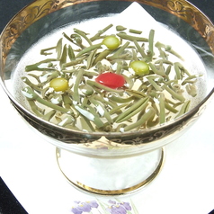 生じゅん菜の酢の物