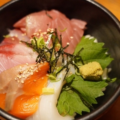 海鮮丼