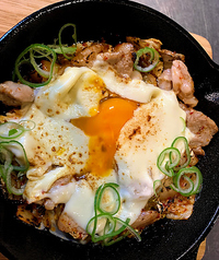 甘辛豚バラキムチ鉄板