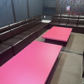 2階大宴会場、ソファー個室の間