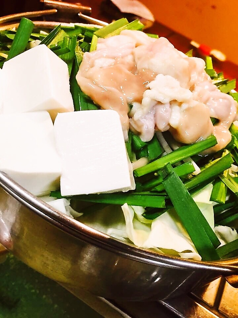 名物もつ鍋はコラーゲンたっぷり◎年中問わずに大人気♪