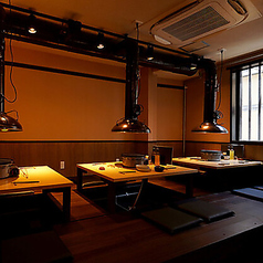 各種ご宴会や女子会など、大人数のお集まりにも対応可能です。また、周囲を気にせずお楽しみいただける貸切宴会も承っておりますので、日取りや人数のご相談等、お気軽にご連絡ください。