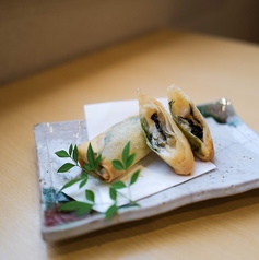牡蠣クリーム春巻き