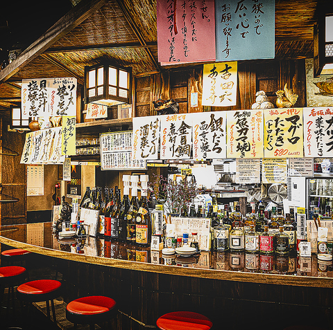 新鮮な海鮮料理と豊富な焼酎・日本酒も◎大人の寄り道、路地裏の居酒処