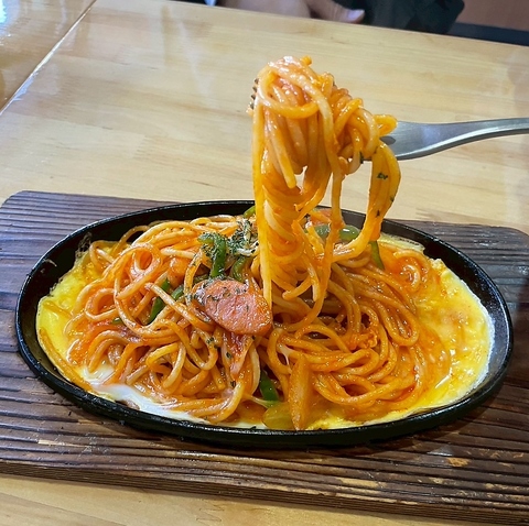 緑区の落ち着いた雰囲気の場所で洋食をお召し上がりください♪