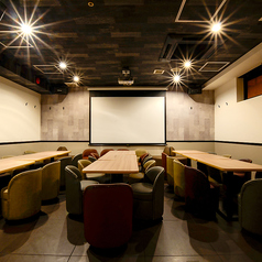 カラオケの鉄人 桜木町店の雰囲気1